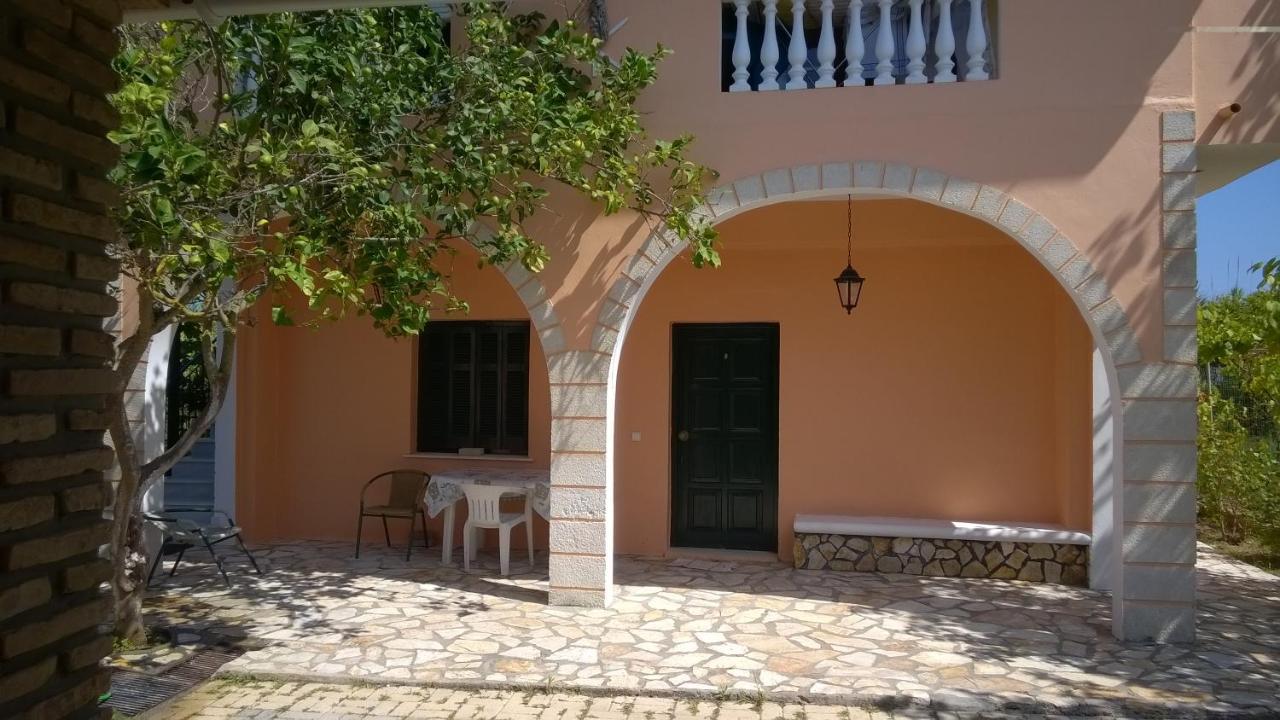 Aristidis Apartm. 2 *